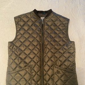 Over Under Mens Quilted Briar Vest